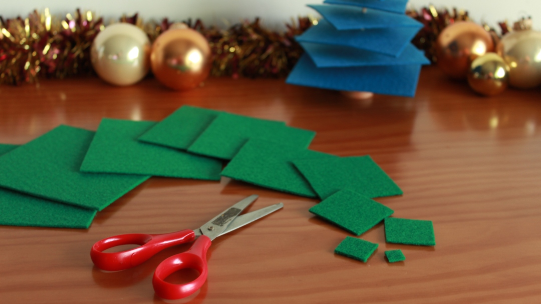 Craft a Little Christmas - Scissors